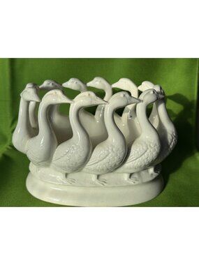 Lenwile Ardalt Artware "Circle of Geese" White Planter Centerpiece Mid-Century